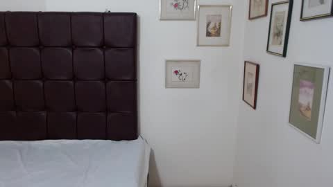 Danna online show from 02.11.25