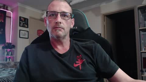 dannozdirekt online show from 04.04.26