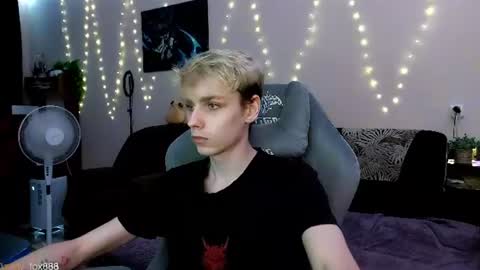 Snapshot of danny_fox888 chatting on 07.14.26 Daniel online show from 07.14.26