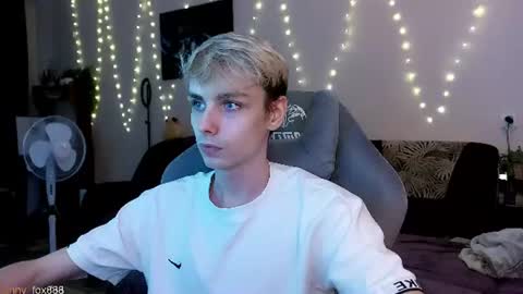 Snapshot of danny_fox888 chatting on 07.16.26 Daniel online show from 07.16.26
