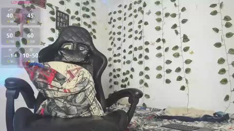 Snapshot of danny_phantom_09 chatting on 12.27.24 danny_phantom_09 online show from 12.27.24