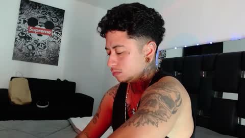 Snapshot of danny_stark chatting on 02.08.25 Danny  online show from 02.08.25