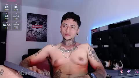 Snapshot of danny_stark chatting on 10.03.25 Danny  online show from 10.03.25