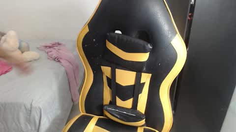 danny..........  guys I have onlyfans follow me I am new I want to share with you many things I love you online show from 09.12.25