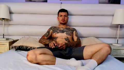 Snapshot of dante_flamee chatting on 02.11.26 dante_flamee online show from 02.11.26