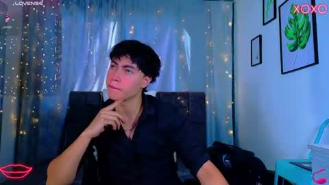 Snapshot of dante_kent chatting on 07.22.26 DANTE KENT online show from 07.22.26