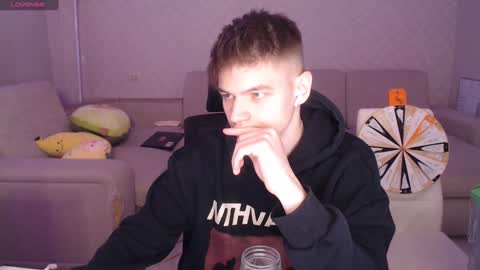 Snapshot of dantebigboi chatting on 12.23.24 Daniel online show from 12.23.24