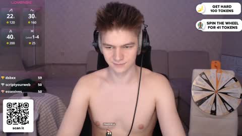 Snapshot of dantebigboi chatting on 01.04.25 Daniel online show from 01.04.25