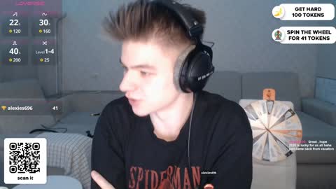 Snapshot of dantebigboi chatting on 01.05.25 Daniel online show from 01.05.25