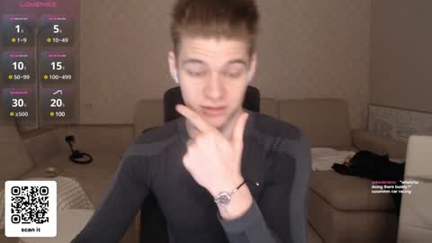 Snapshot of dantebigboi chatting on 01.12.25 Daniel online show from 01.12.25