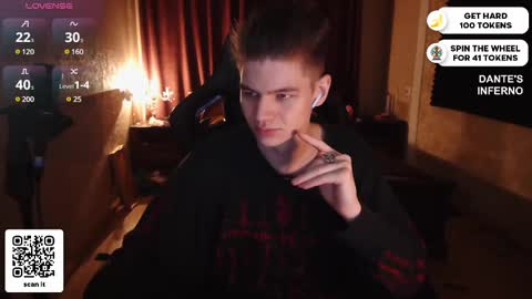 Snapshot of dantebigboi chatting on 03.04.25 Daniel online show from 03.04.25