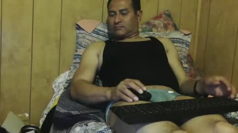 Snapshot of dantehot82 chatting on 12.15.24 dantehot82 online show from 12.15.24