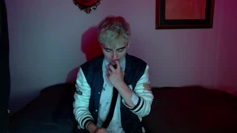 danteobscuro online show from 11.28.25