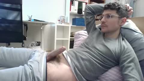 Snapshot of dantheman233 chatting on 01.16.25 Daniel online show from 01.16.25