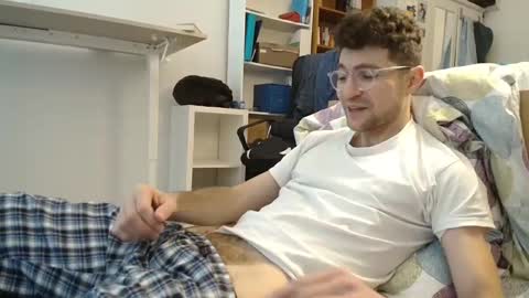 Snapshot of dantheman233 chatting on 03.08.25 Daniel online show from 03.08.25