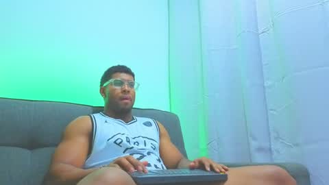 Snapshot of dany_dryy chatting on 05.26.26 Dany online show from 05.26.26