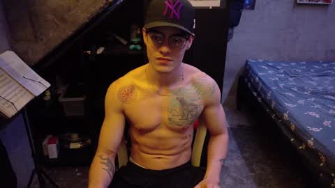 dany_kyng online show from 03.20.26