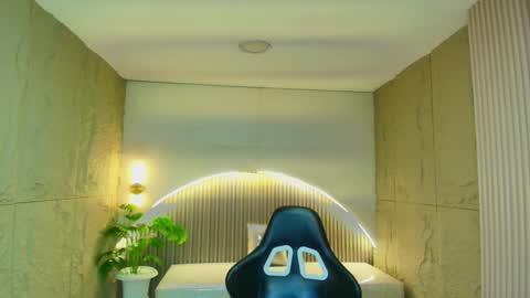 Dany online show from 02.18.26