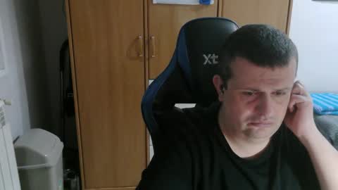 Snapshot of danysanchez1981 chatting on 02.15.26 danysanchez1981 online show from 02.15.26