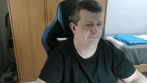 Snapshot of danysanchez1981 chatting on 02.22.26 danysanchez1981 online show from 02.22.26