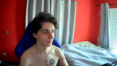 Snapshot of danywhiteyb chatting on 07.04.26 danywhiteyb online show from 07.04.26
