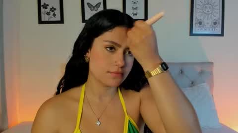 Antonella Mora online show from 12.22.25