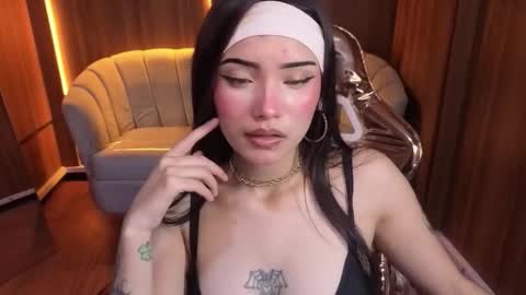 Snapshot of daphne_nicole_b chatting on 03.24.26 daphne_nicole_b online show from 03.24.26