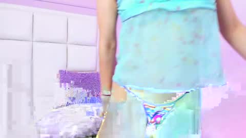 daphnevalucci online show from 04.10.26