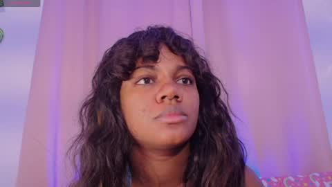 Snapshot of daphnewalker__ chatting on 05.18.26 Daphne online show from 05.18.26