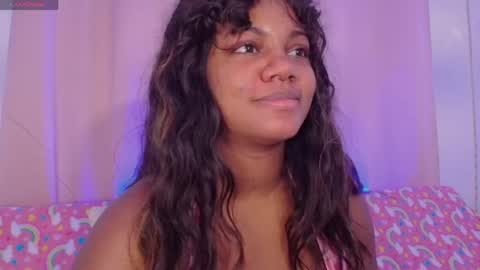 Snapshot of daphnewalker__ chatting on 05.19.26 Daphne online show from 05.19.26