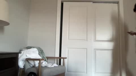 TheePlace online show from 02.09.25