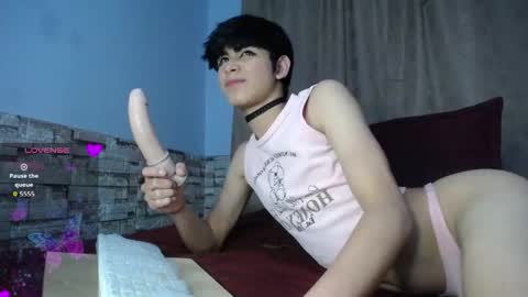 MAX online show from 10.17.25