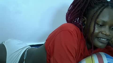 ESTHER online show from 03.04.25