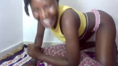 ESTHER online show from 11.01.25