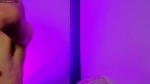 Snapshot of darcy_and_stolas chatting on 10.01.25 darcy_and_stolas online show from 10.01.25