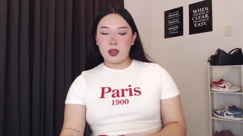 Snapshot of darcy_world chatting on 10.25.25 DARCY online show from 10.25.25