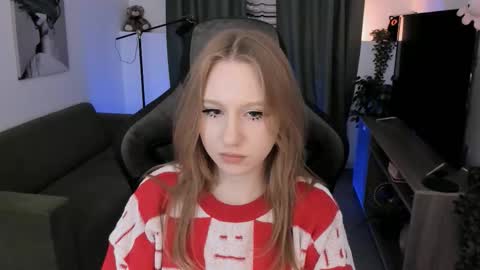 Snapshot of dariatate chatting on 03.26.26 Daria Tate online show from 03.26.26