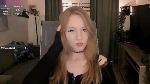 Snapshot of dariatate chatting on 07.26.26 Daria Tate online show from 07.26.26