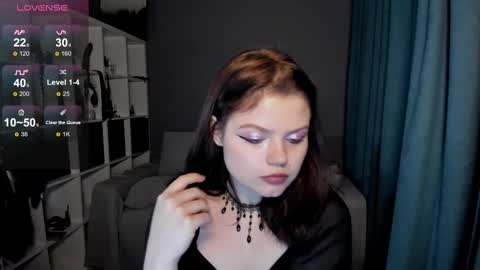 Snapshot of darina_wilson chatting on 01.02.25 Dari the it woman online show from 01.02.25