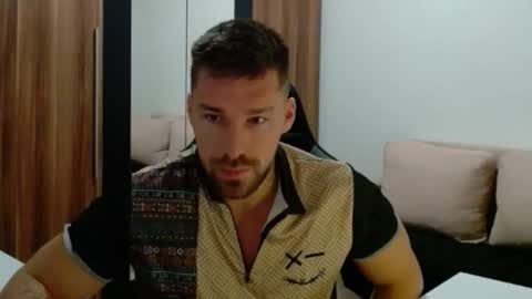 darius_94 online show from 01.19.26