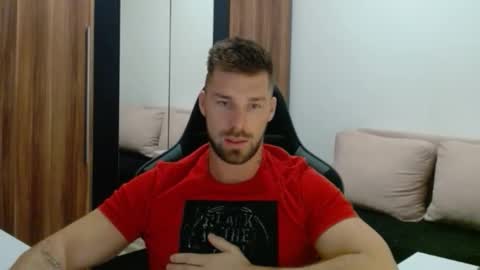 darius_94 online show from 02.22.26