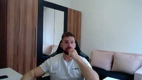 darius_94 online show from 03.30.26