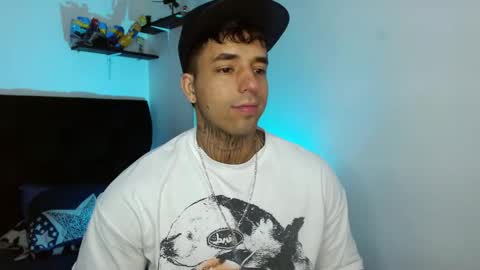 Darius Phoenix  online show from 03.12.26