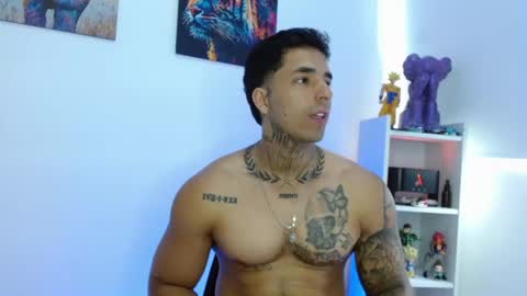 Darius Phoenix  online show from 05.29.26
