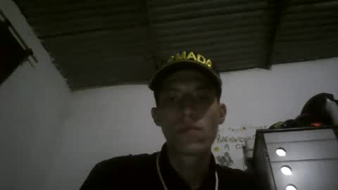 darjhon_m320 online show from 12.20.25