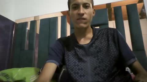 darjhon_m320 online show from 12.22.25