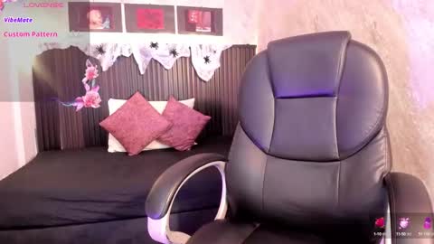 Dark online show from 10.01.25