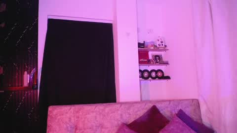 Dark online show from 03.30.26