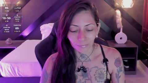 M I K A E L A online show from 04.07.26