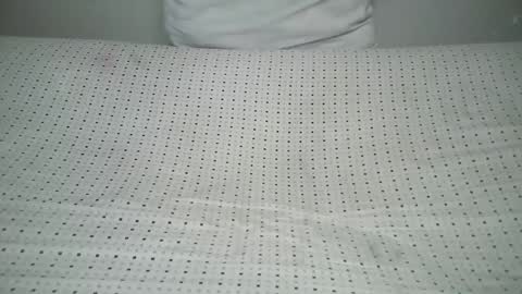 dark_lovly online show from 11.25.25